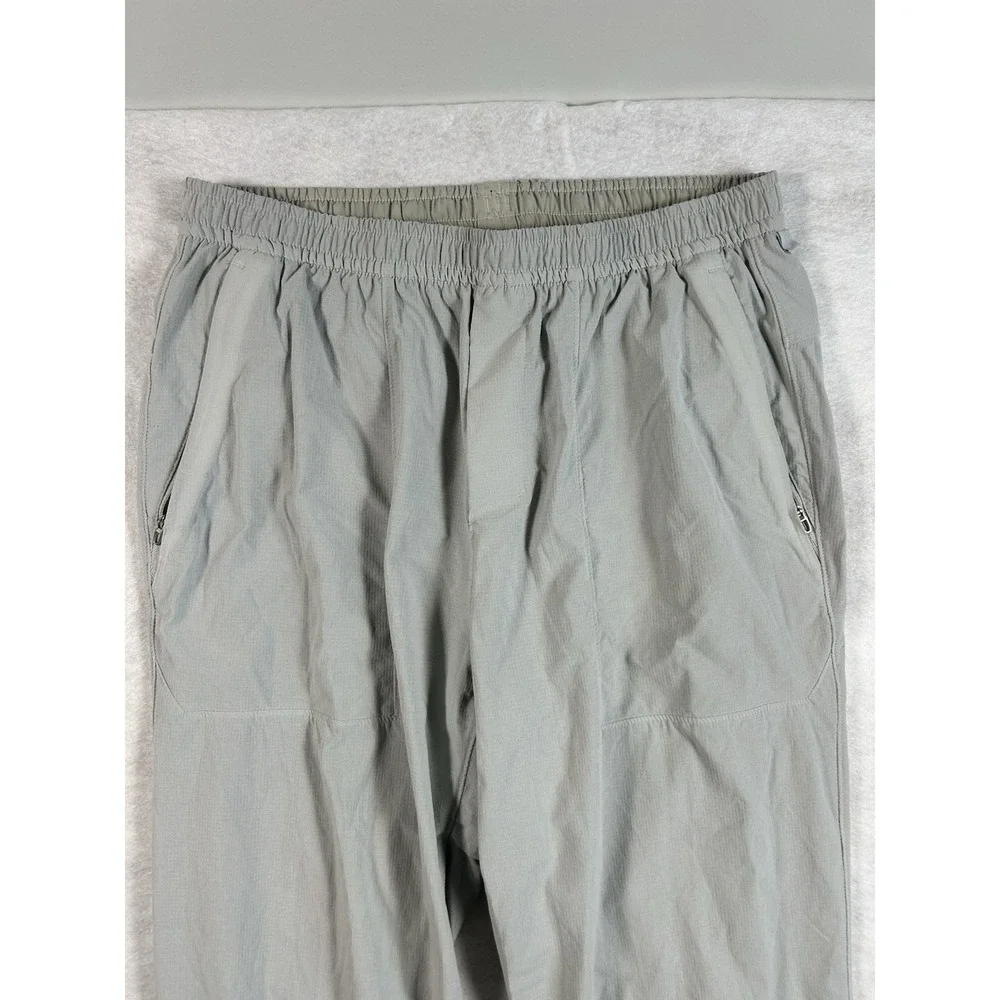 Lululemon Men's Ripstop Pull-On Classic-Fit Pants Medium Grey 30
